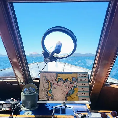 Don Maximo Yacht