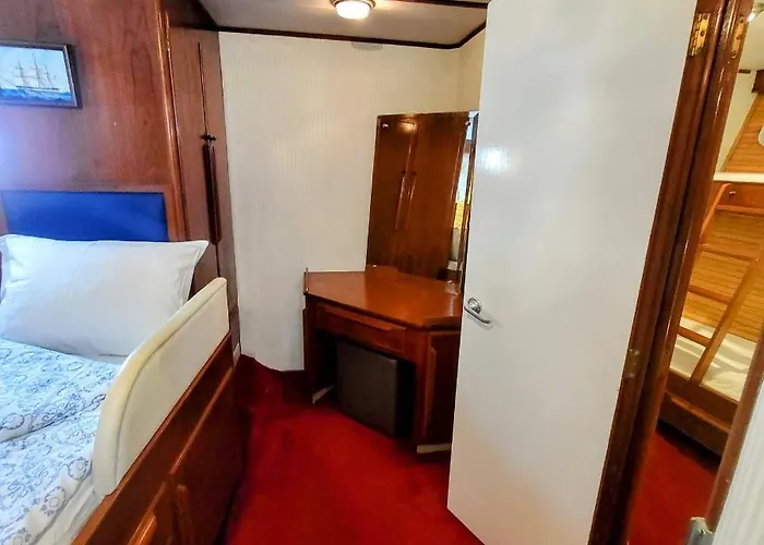 Don Maximo Yacht Vigo
