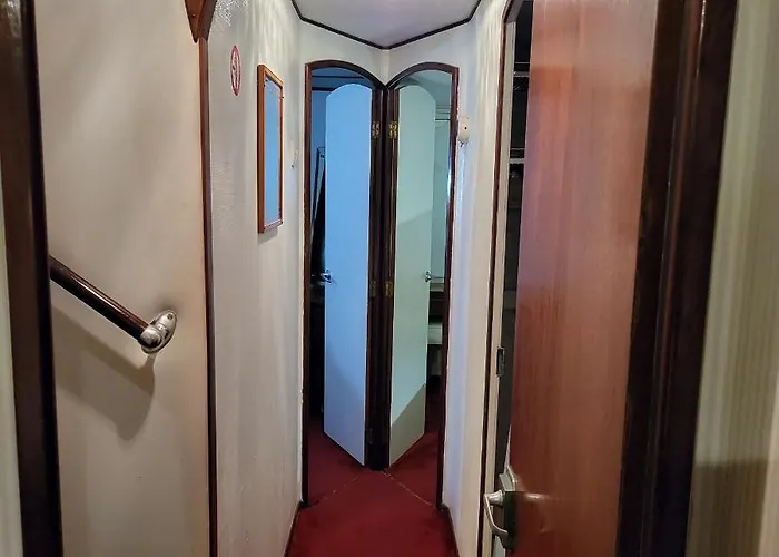 Πλωτό κατάλυμα Don Maximo Yacht Βίγκο